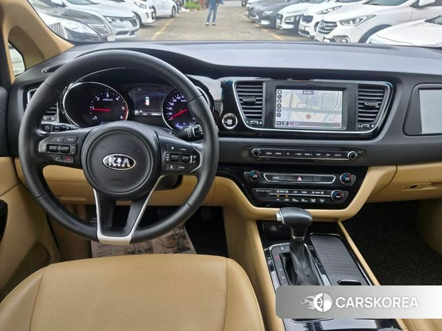 Kia All New Carnival id 3982231 из Кореи 17