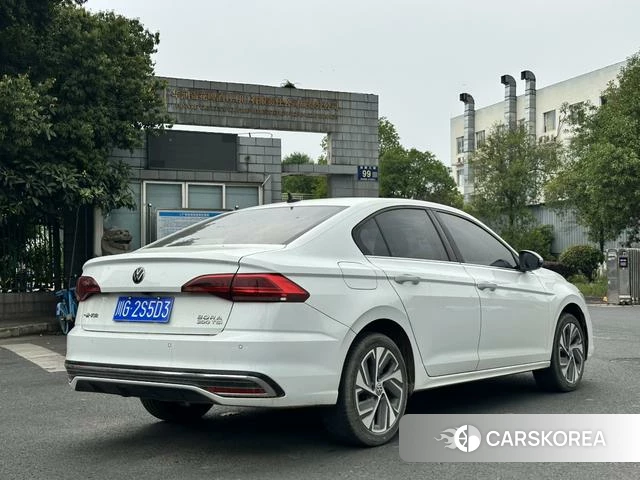 Volkswagen Bora id 4335029 из Китая 7