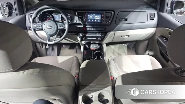 Kia The New Carnival id 3209972 из Кореи 17