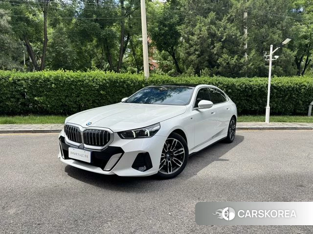 BMW 5 series id 4335927 из Китая 18
