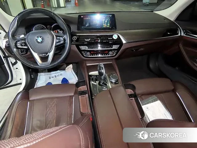 BMW 5 Series (G30) id 3728498 из Кореи 16