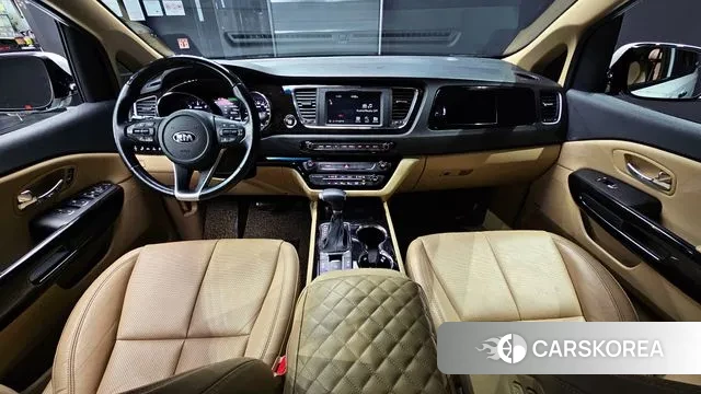 Kia The New Carnival id 3583502 из Кореи 17