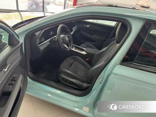 Volkswagen Passat id 4291546 из Китая 10