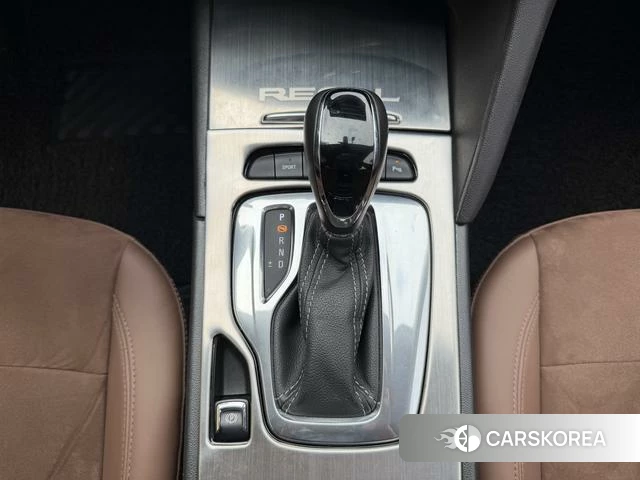 Buick Regal id 3888946 из Китая 12