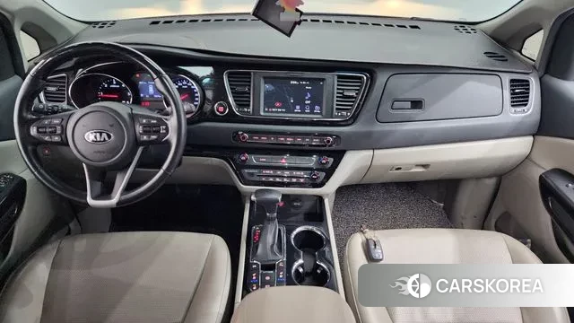 Kia The New Carnival id 3552785 из Кореи 17