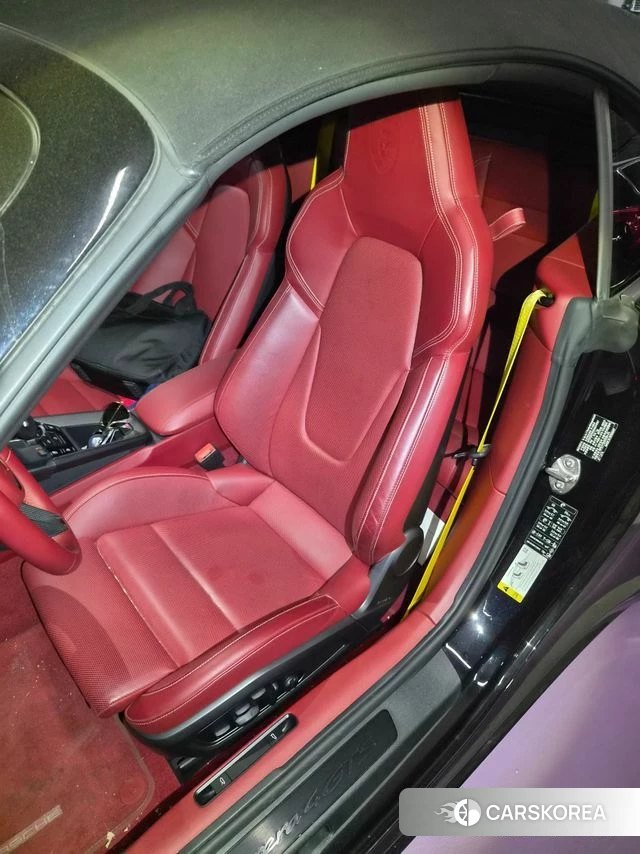 Porsche 911(992) id 4395961 из Кореи 7