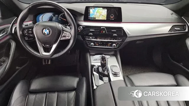 BMW 5 Series (G30) id 3578881 из Кореи 17