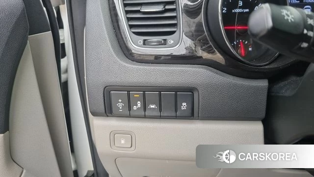 Kia The New Carnival id 4551867 из Кореи 9