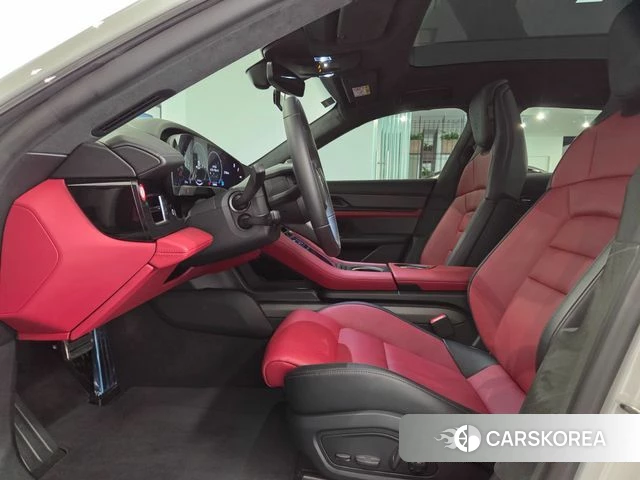 Porsche Taycan id 4336629 из Кореи 9
