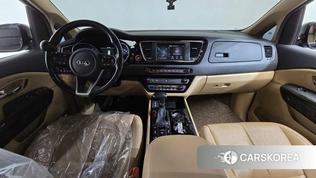 Kia The New Carnival id 4689315 из Кореи 32