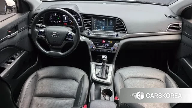 Hyundai Avante AD id 3672881 из Кореи 17