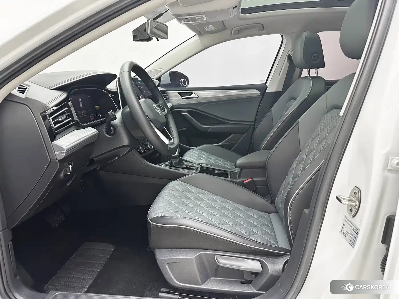 Volkswagen Sagitar id 4546422 из Китая 21