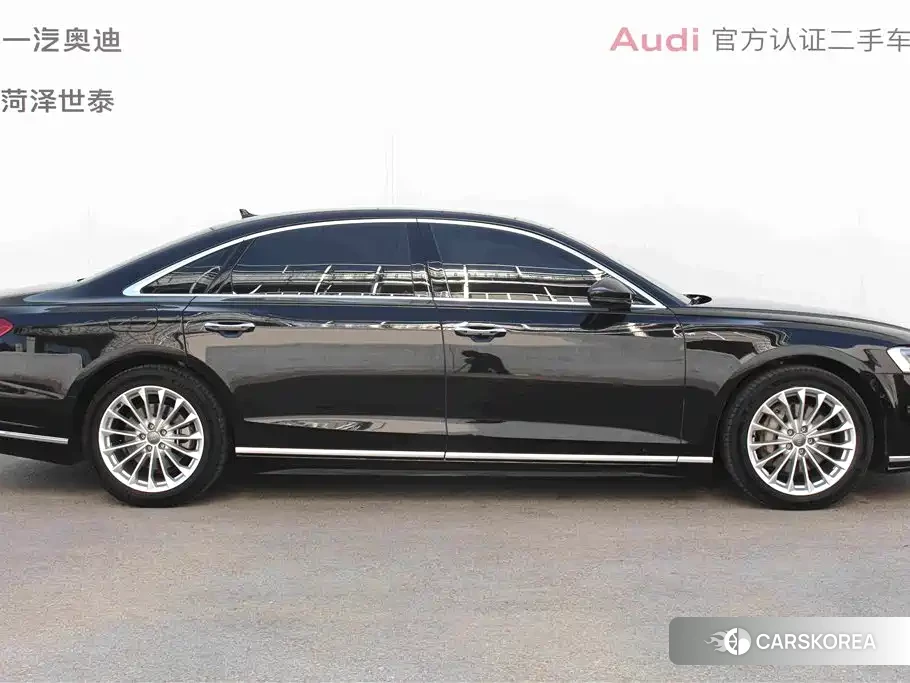 Audi A8 id 4679929 из Китая 13