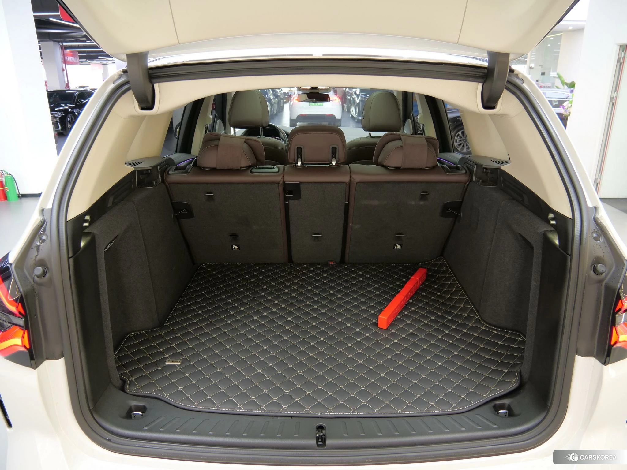 BMW X3 id 4498768 из Китая 17