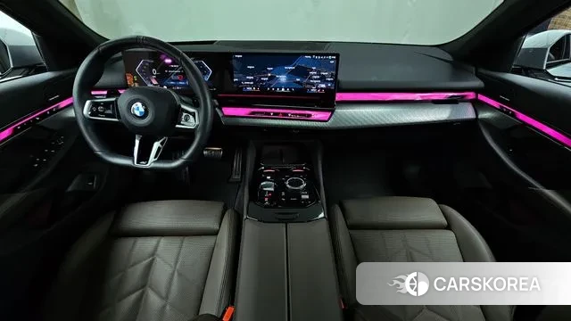 BMW 5 Series (G60) id 3496805 из Кореи 17