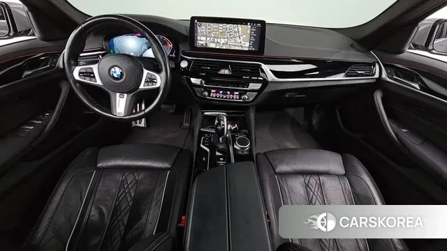 BMW 5 Series (G30) id 3686497 из Кореи 17