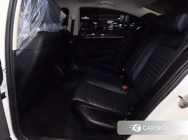 Volkswagen Passat GT (B8) id 3018986 из Кореи 17