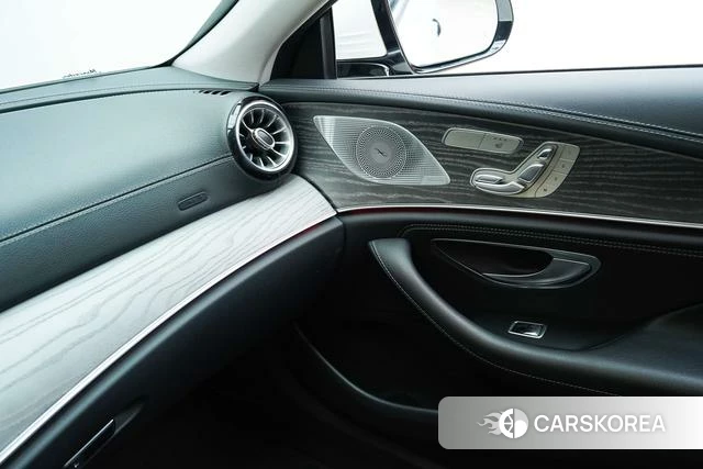 Mercedes-Benz CLS id 4222347 из Китая 13