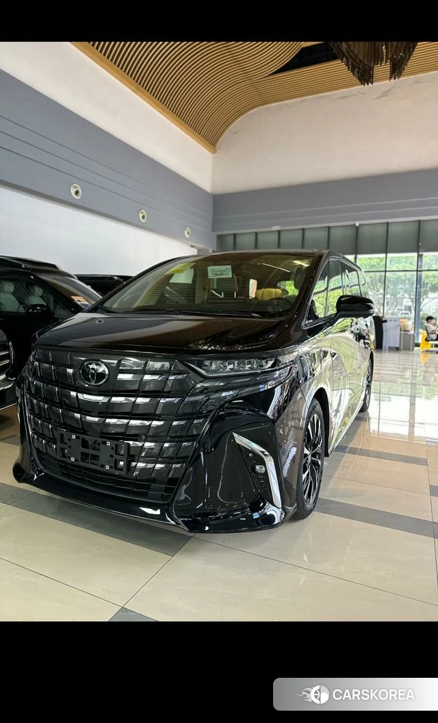 Toyota Elfa id 4255790 из Китая 7