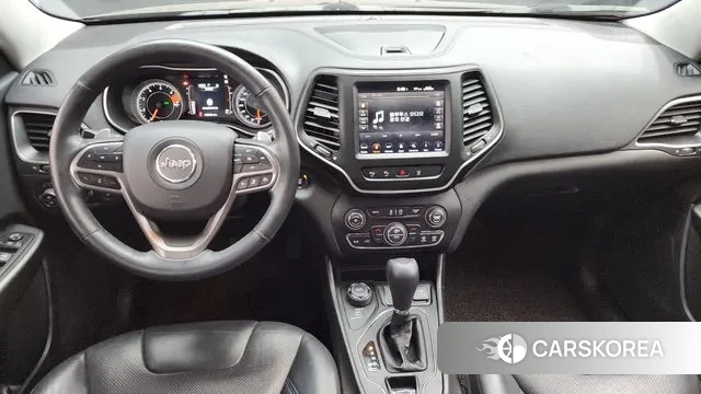 Jeep Cherokee (KL) id 3368933 из Кореи 17