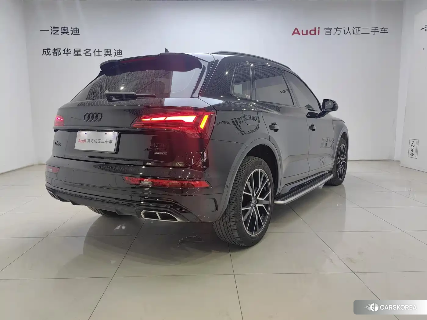 Audi Q5L id 4589308 из Китая 17