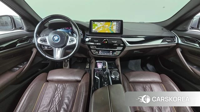 BMW 5 Series (G30) id 4682582 из Кореи 30
