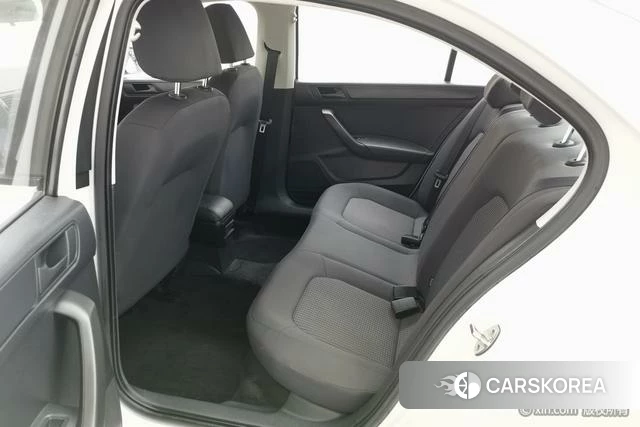 Volkswagen Santana id 4211365 из Китая 21