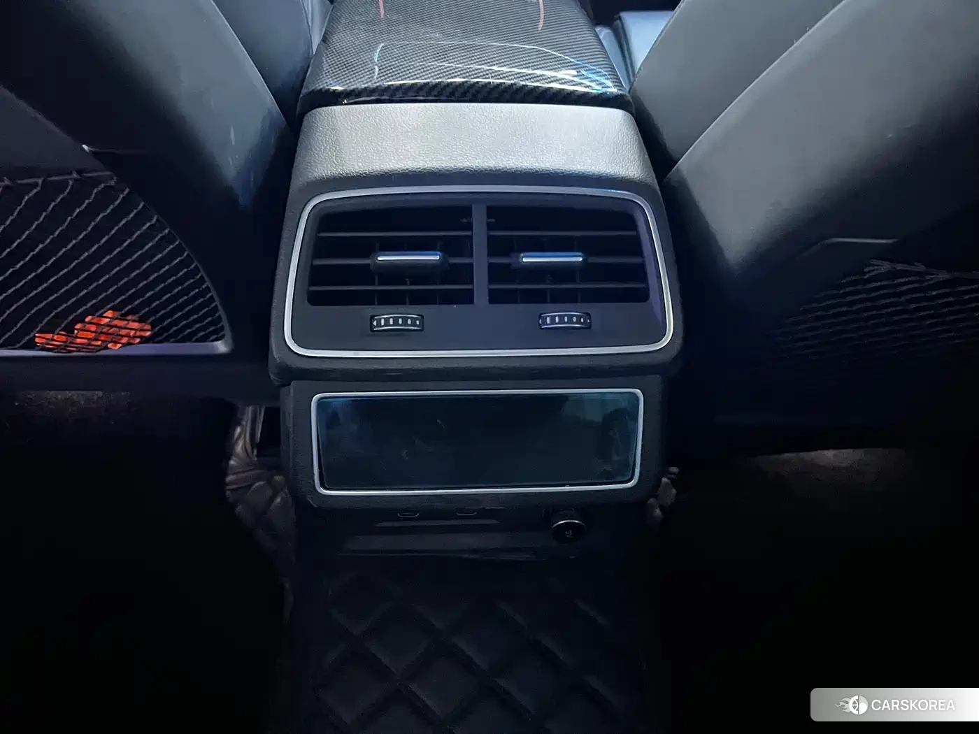 Audi A6L id 4547427 из Китая 14