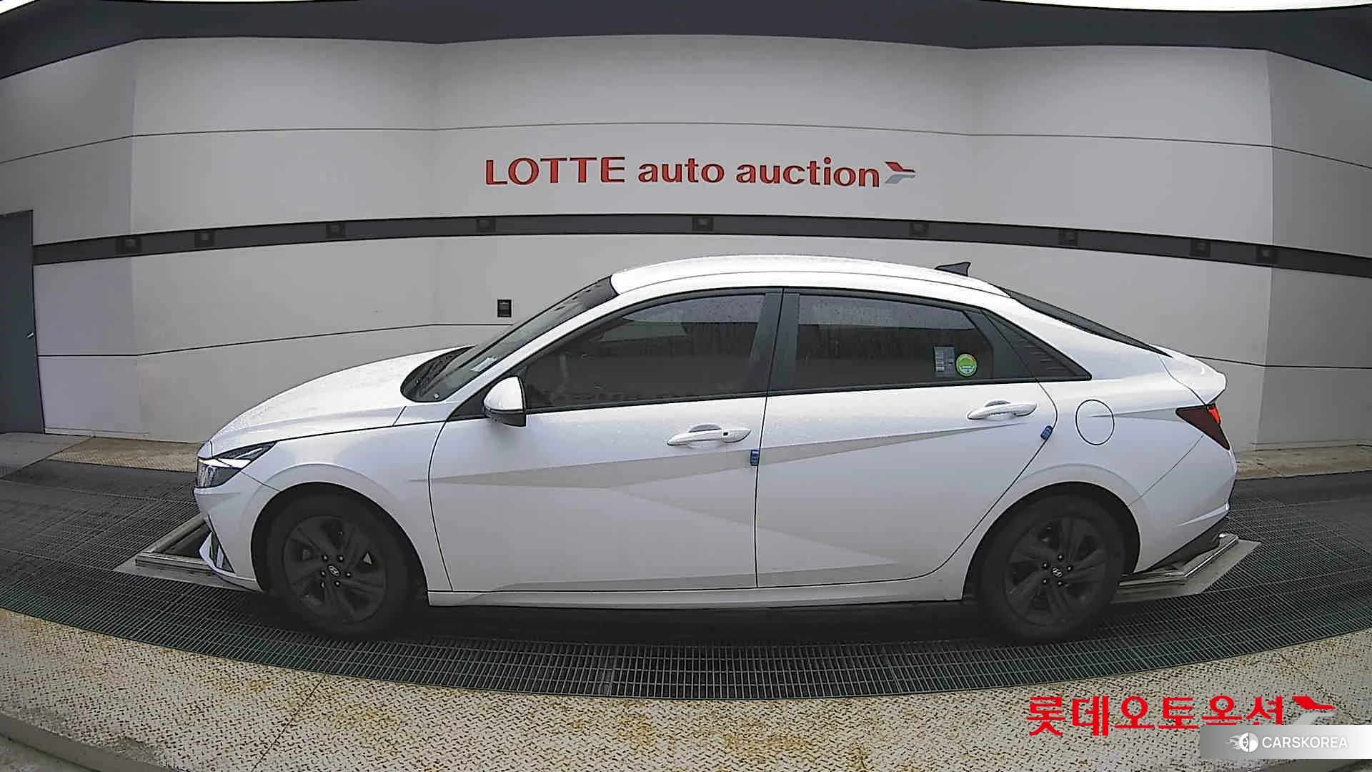 Hyundai Avante Hybrid id 4352318 из Кореи 35
