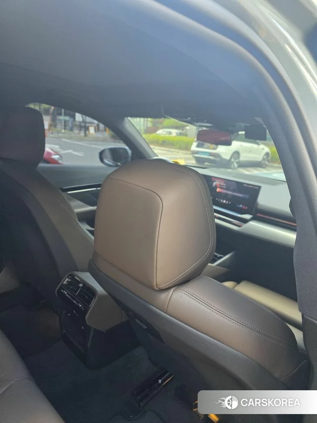 BMW 5 Series (G60) id 4486656 из Кореи 7