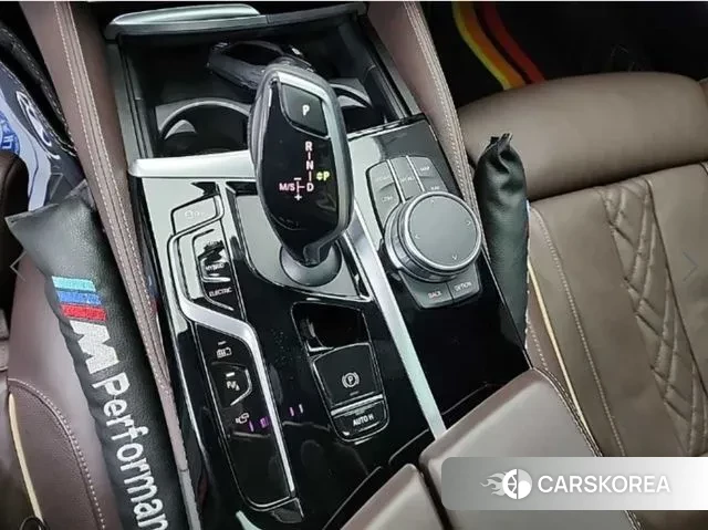 BMW 5 Series (G30) id 3478917 из Кореи 15