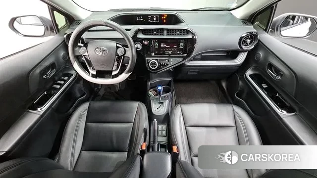 Toyota Prius C id 3374206 из Кореи 17