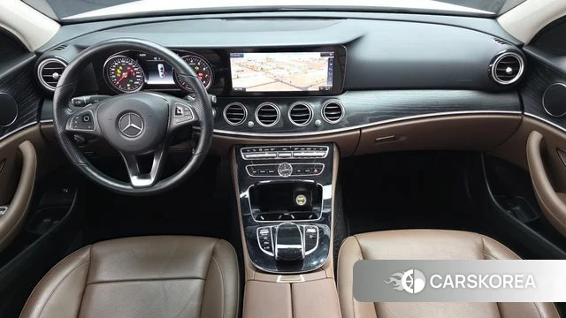 Mercedes-Benz E-Class W213 id 3880275 из Кореи 17