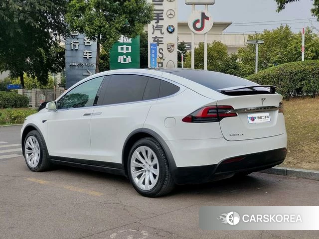 Tesla Model X id 3919484 из Китая 7