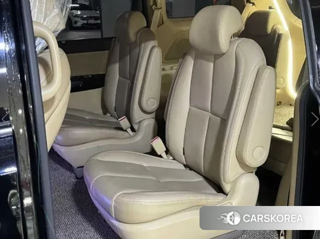 Kia The New Carnival id 3407993 из Кореи 17