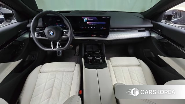 BMW 5 Series (G60) id 3963721 из Кореи 17