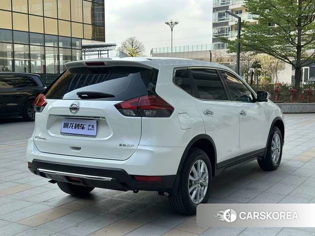 Nissan Qijun id 4262050 из Китая 23