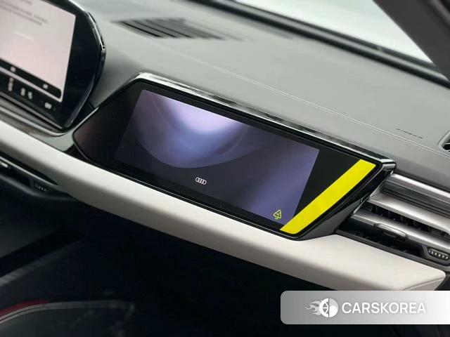 Audi A5L id 4278602 из Китая 37