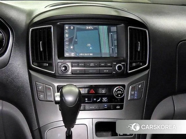 Hyundai The New Grand Starex id 4536419 из Кореи 17