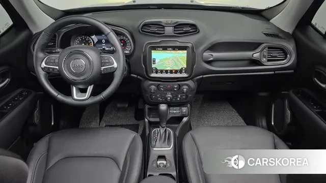 Jeep Renegade id 3639063 из Кореи 17