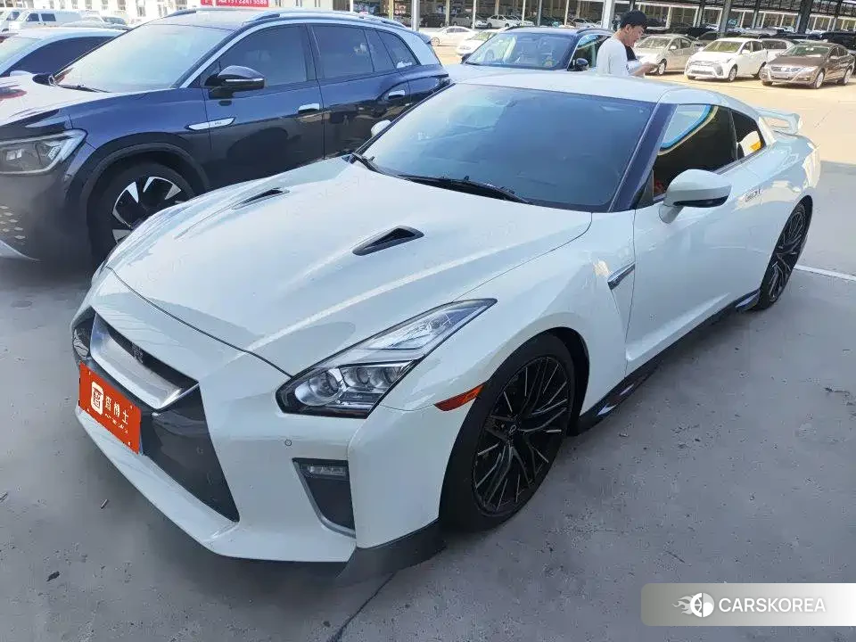 Nissan GT-R id 4600346 из Китая 7