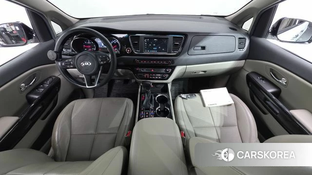 Kia The New Carnival id 4722603 из Кореи 31