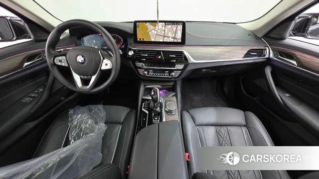 BMW 5 Series (G30) id 4682452 из Кореи 33