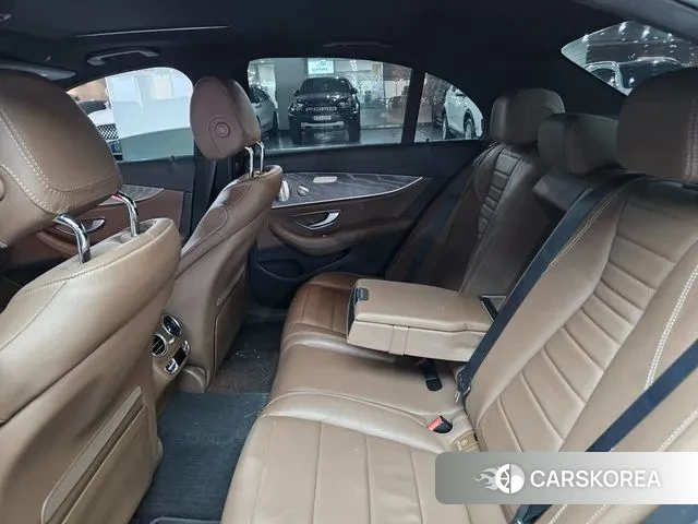 Mercedes-Benz E-Class W213 id 3443179 из Кореи 10