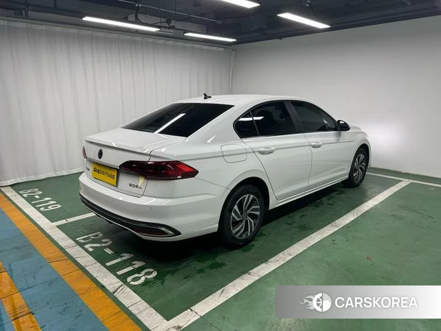 Volkswagen Bora id 3908398 из Китая 17