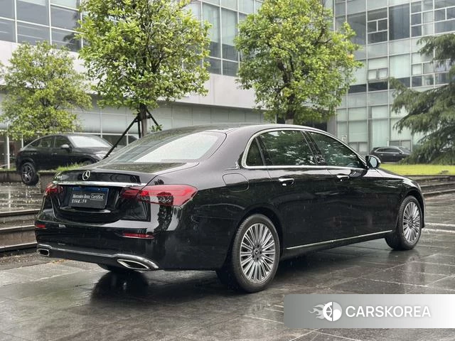 Mercedes-Benz E-class id 4359620 из Китая 7