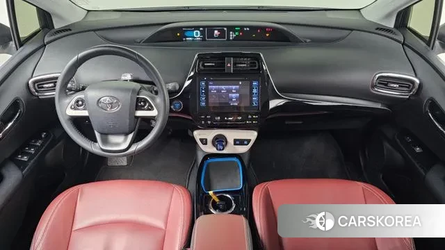 Toyota Prius 4th Generation id 3060987 из Кореи 17