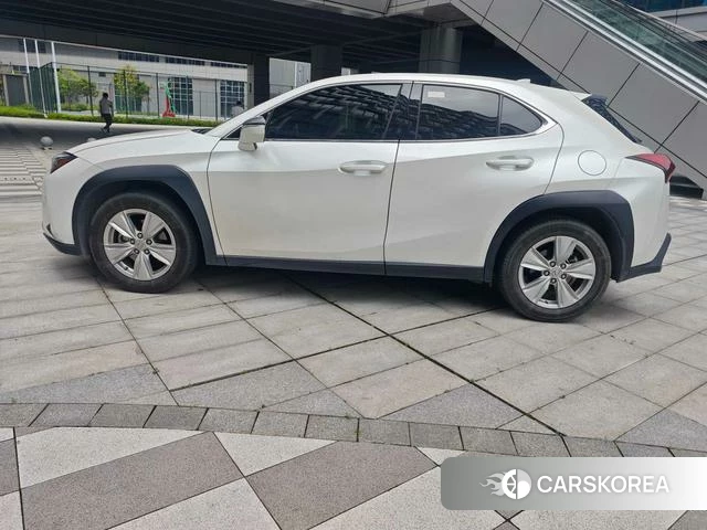 Lexus UX id 4336361 из Китая 13