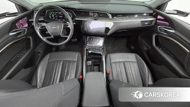 Audi e-Tron id 3069944 из Кореи 17