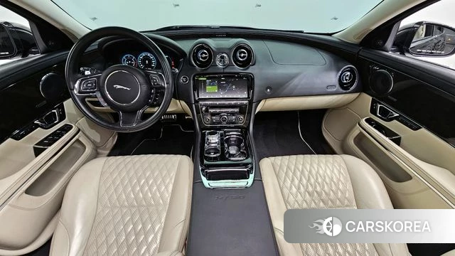 Jaguar All New XJ id 3873651 из Кореи 17